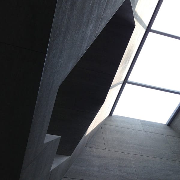art gallery window 600×600
